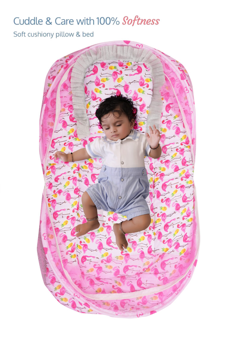 GODADI WALA Present Print Cotton Bedding Set Thick Base Foldable  with Mosquito Net and Head Pillow - Zip Closure (pink white duck)