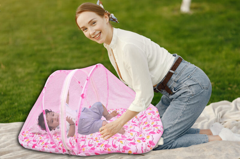 GODADI WALA Present Print Cotton Bedding Set Thick Base Foldable  with Mosquito Net and Head Pillow - Zip Closure (pink white duck) - Image 3