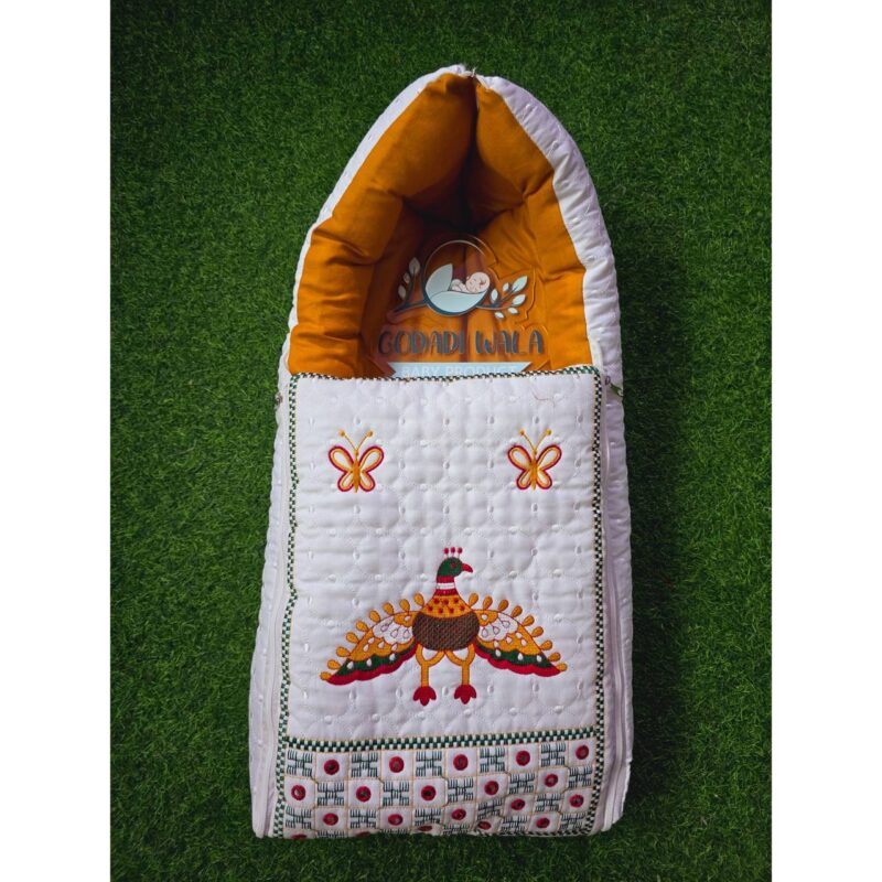 Godadi Wala Baby Bedding Set Embroidery Work Morpankh (0-10)Months (Yellow) - Image 5