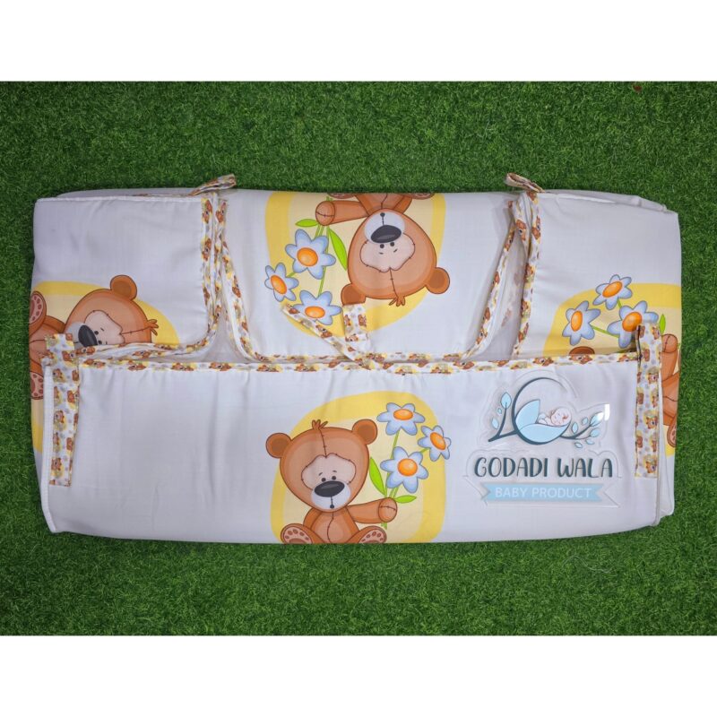 Godadi Wala Baby Bedding Set 9 Pcs Digital Print Combo (0-10)Months (Teddy Bear With Flower) - Image 4