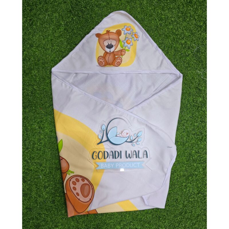 Godadi Wala Baby Bedding Set 9 Pcs Digital Print Combo (0-10)Months (Teddy Bear With Flower) - Image 10