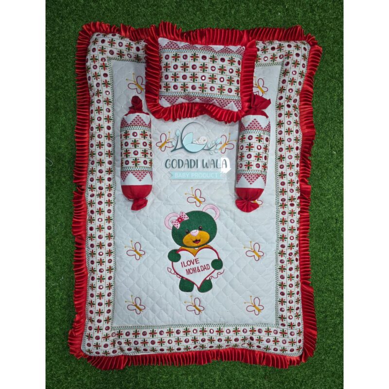 Godadi Wala Baby Bedding Set Embroidery I Love Mom Set  (0-10)Months (Red) - Image 5